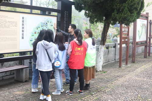 20161101184405_542A8733