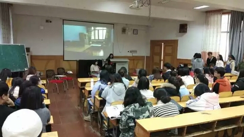 mmexport1542789138179