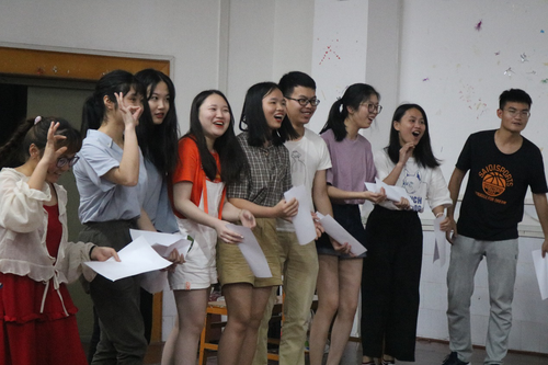 图片1 图片1