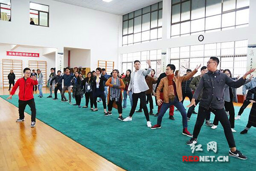 2026世界杯官方合作网站与莱西姆大学举办两校首届国际文化周